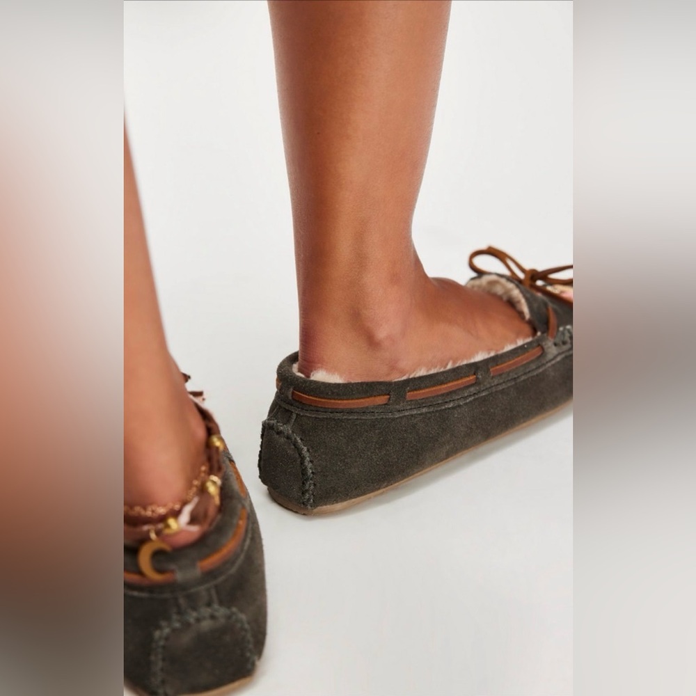 FREE PEOPLE Minnetonka for FP Ayashe Moccasins FLATS - Picture 3 of 8